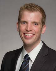 Headshot of Joshua Thomas, MD